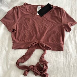 Alphalete short sleeve top NWT